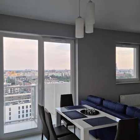 Penthouse Views Odra And Center * Вроцлав